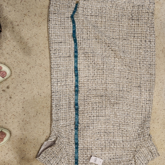 Ann Taylor, size 12, ivory - Picture 10 of 10